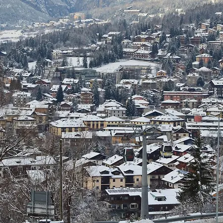 Ski Stadium * بورمْيو